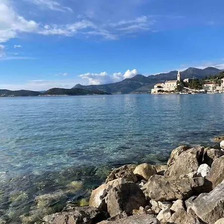 Apartman Ezza Apartment *