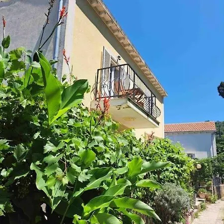 Apartman Ezza * Lopud