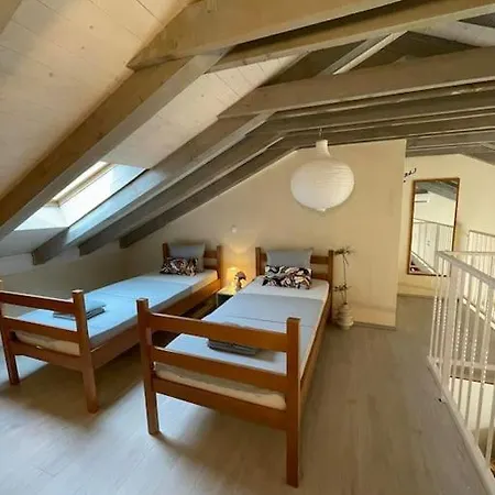 Apartment Apartman Ezza